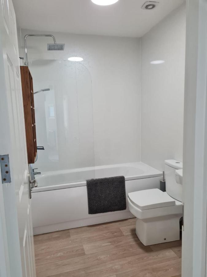 Yorkshire Rose Apartment Scarborough Bagian luar foto